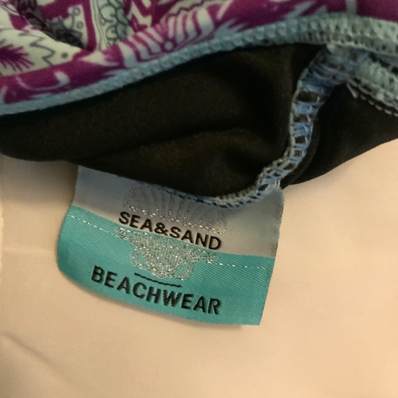 Sea & Sand Beachwear One Piece Bathing suit - Picture 5 of 7